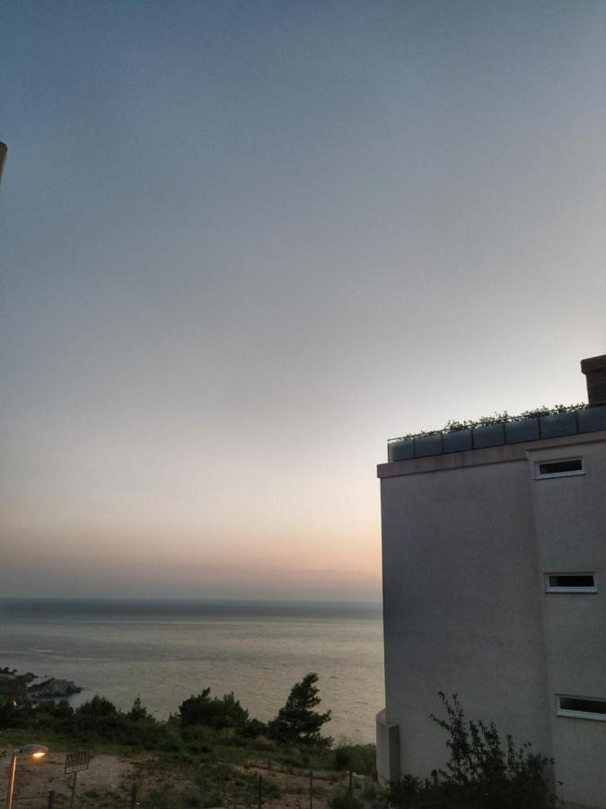 Ana Apartmani Sveti Stefan Buitenkant foto