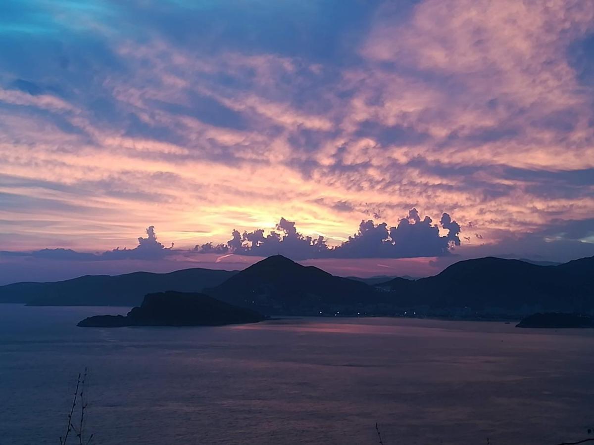 Ana Apartmani Sveti Stefan Buitenkant foto