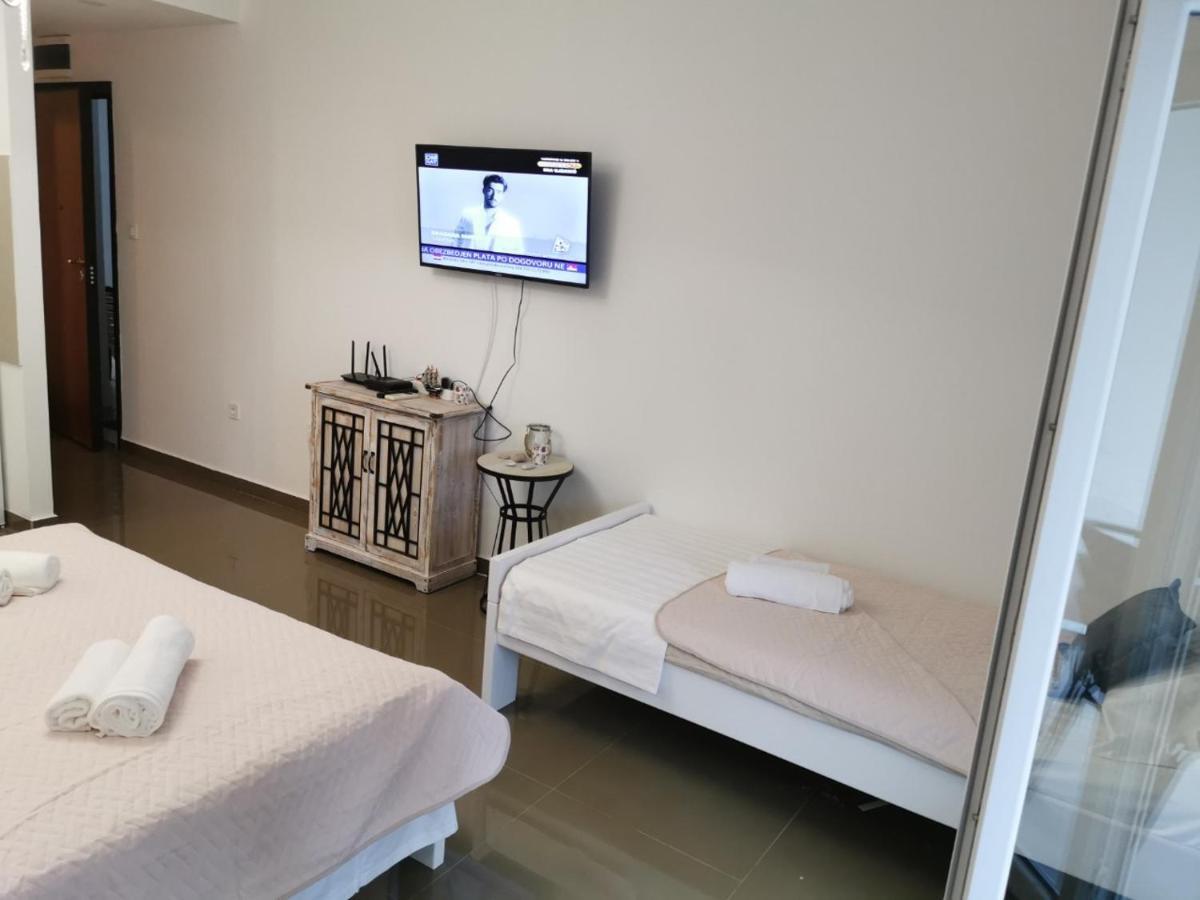 Ana Apartmani Sveti Stefan Buitenkant foto